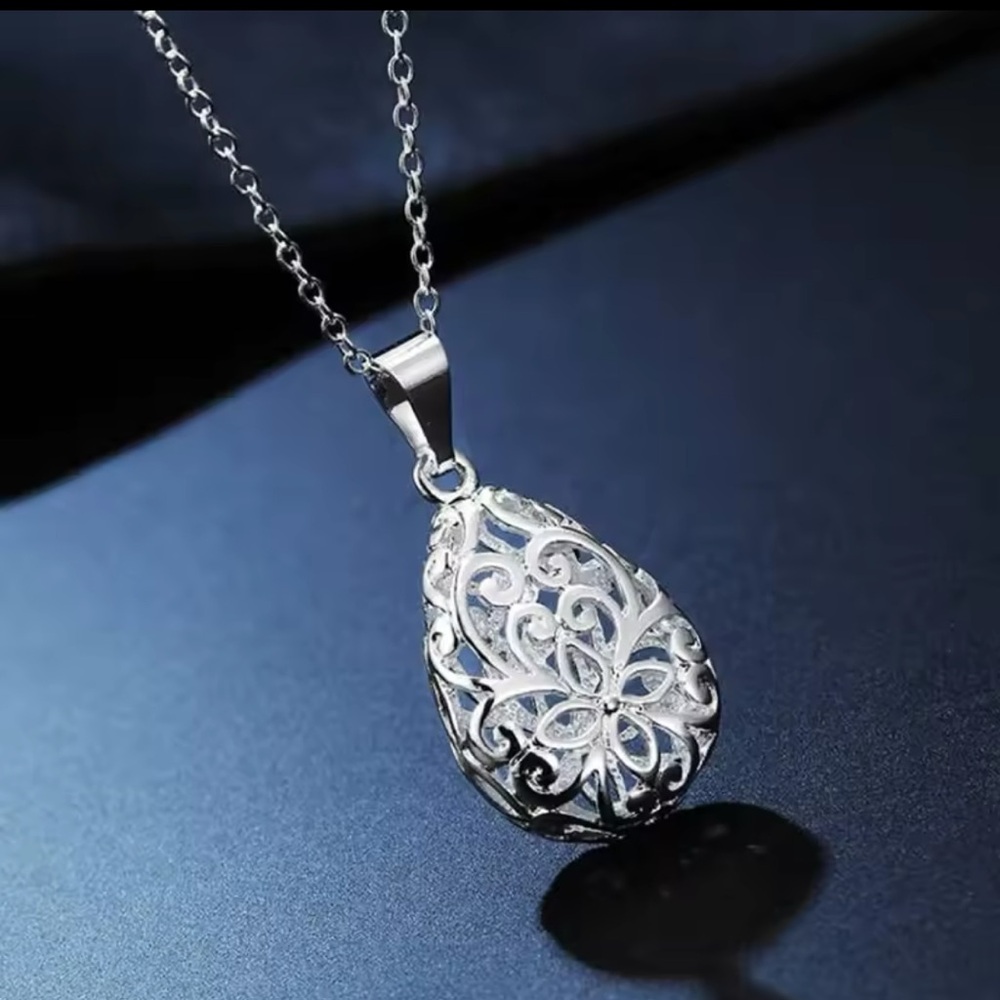 Sterling Silver Floral Necklace